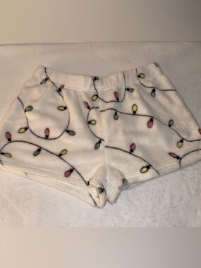 Cozy & Soft White Holiday Lights Fleece Shorts - size L - NWOT
